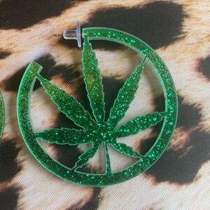 Green Glitter Leaf Hoop Earrings New Hypoallergenic